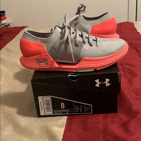 Under Armour - Picture 2 of 4